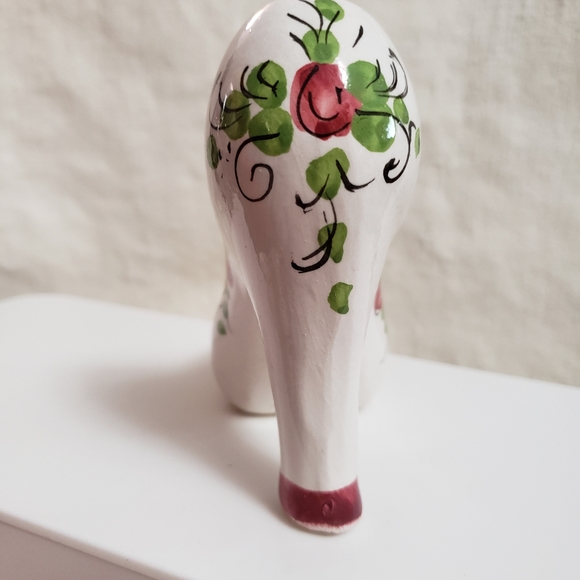 Italy high heel shoe miniature. Paestrum signature. Ceramic. - Picture 7 of 9